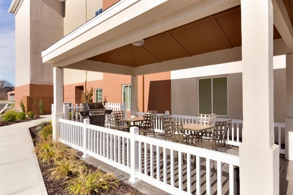 Candlewood Suites VESTAL - BINGHAMTON image 3